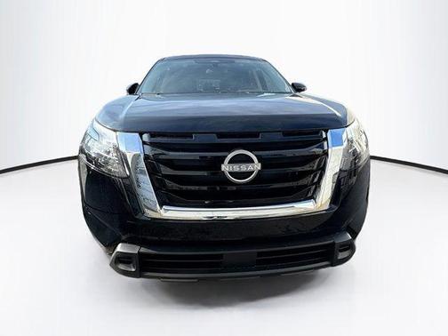 2025 Nissan Pathfinder S 4WD