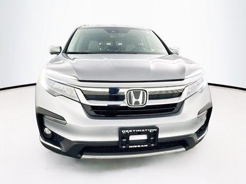 2022 Honda Pilot Touring 8-Passenger