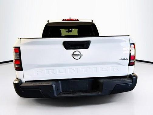 Glacier White 2023 Nissan Frontier S