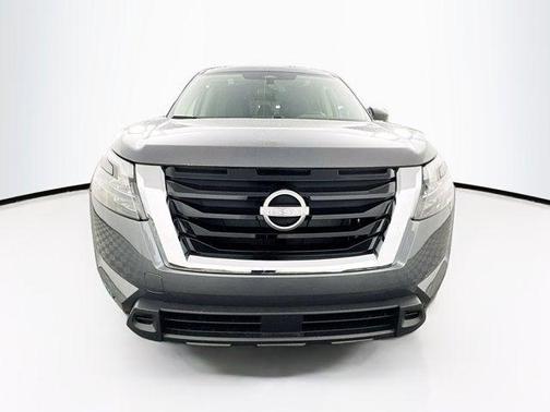 2025 Nissan Pathfinder S 4WD