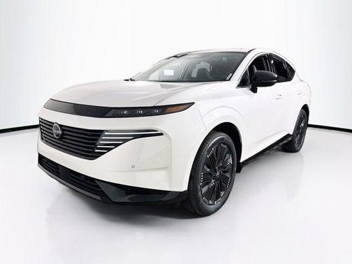 Everest White Pearl Tricoat 2026 Nissan Murano Platinum