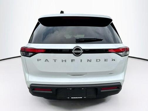 2025 Nissan Pathfinder SV 4WD