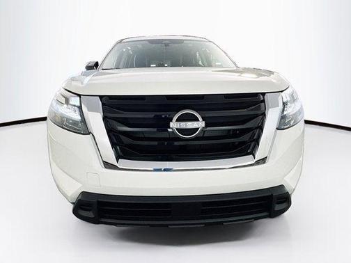 2025 Nissan Pathfinder S 4WD