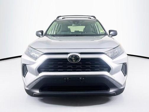 Lunar Rock 2019 Toyota RAV4 LE