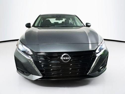 2025 Nissan Altima S FWD