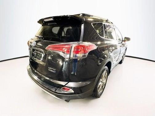 2016 Toyota RAV4 Hybrid SE