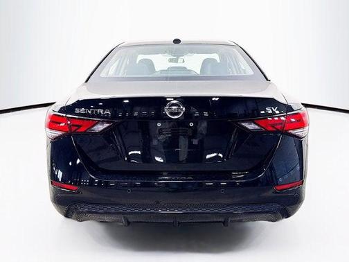 Super Black 2023 Nissan Sentra SV