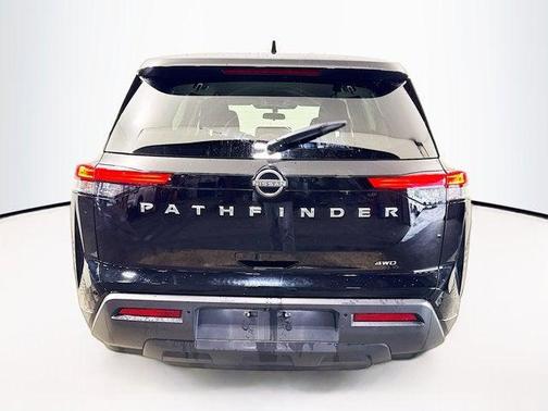 Super Black 2022 Nissan Pathfinder S 4WD