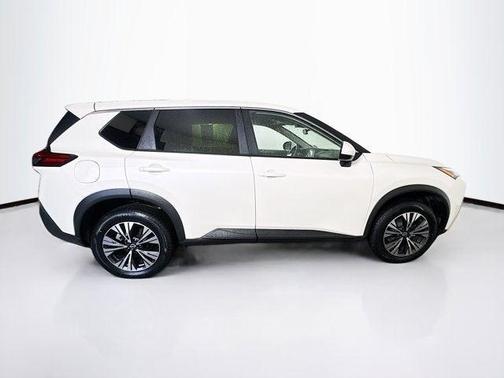 Pearl White Tricoat 2023 Nissan Rogue SV
