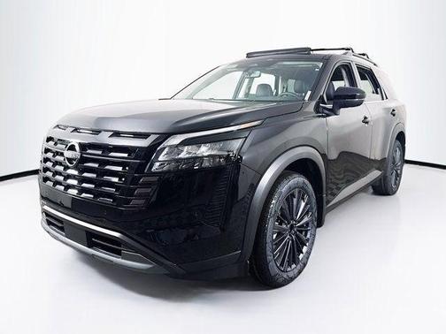 Super Black 2026 Nissan Pathfinder SL
