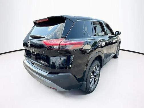 Super Black 2021 Nissan Rogue SV