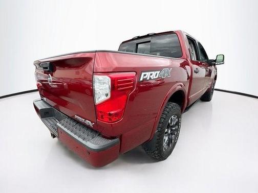 2017 Nissan Titan PRO-4X