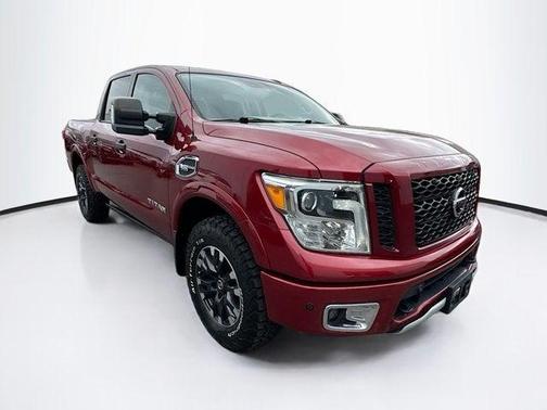 2017 Nissan Titan PRO-4X