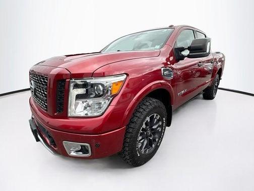 2017 Nissan Titan PRO-4X