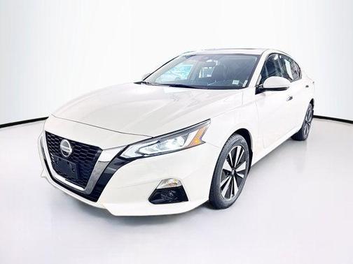 2022 Nissan Altima 2.5 SL