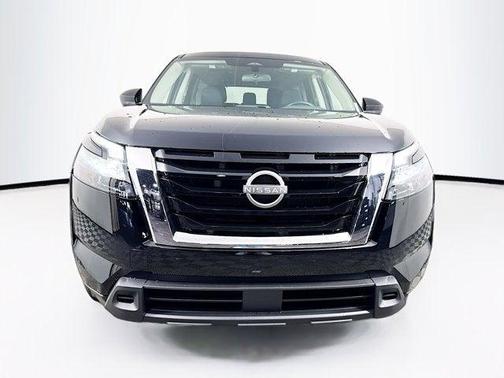 2025 Nissan Pathfinder S 4WD