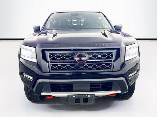 Super Black 2023 Nissan Frontier PRO-4X