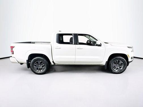 Glacier White 2026 Nissan Frontier SV