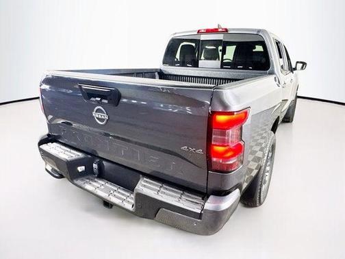 Gun Metallic 2026 Nissan Frontier SV