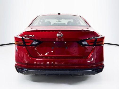 Scarlet Ember Tintcoat 2026 Nissan Altima SV FWD