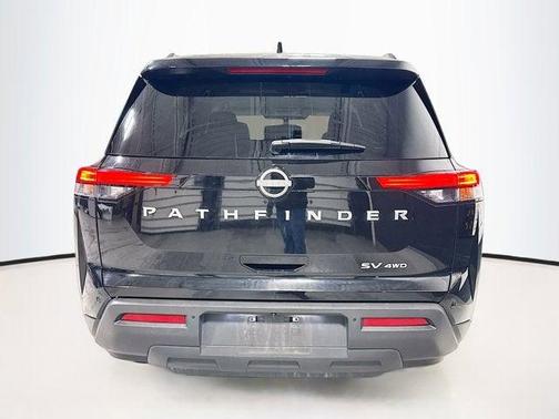 2024 Nissan Pathfinder SV 4WD