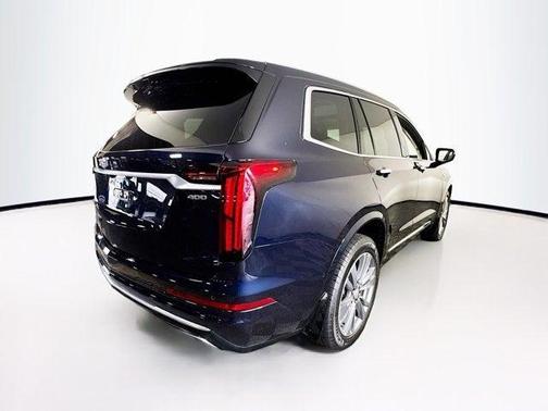 2022 Cadillac XT6 Premium Luxury AWD