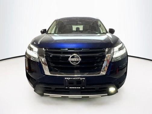 2022 Nissan Pathfinder Platinum 4WD