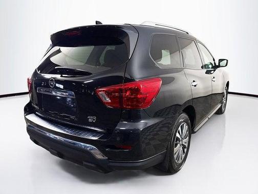 Magnetic Black Pearl 2020 Nissan Pathfinder SV 4WD
