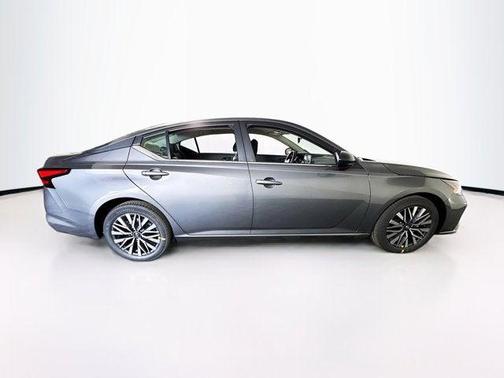 Gun Metallic 2026 Nissan Altima SV FWD