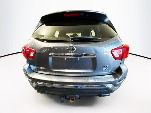 2019 Nissan Pathfinder SV