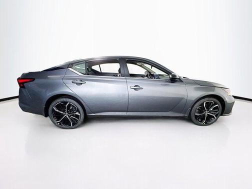 Gun Metallic 2026 Nissan Altima SR AWD