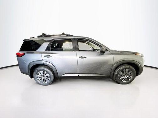 2025 Nissan Pathfinder SV 4WD