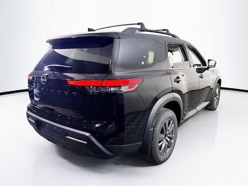 2025 Nissan Pathfinder SV 4WD