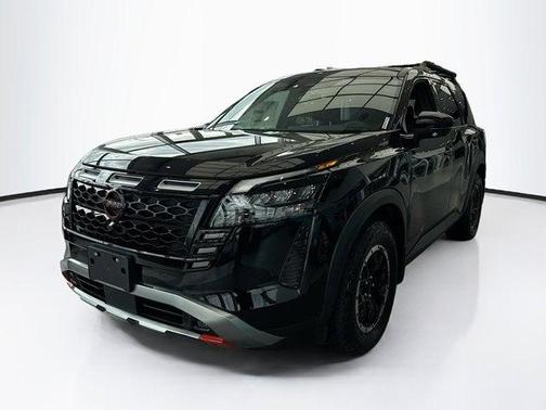 Super Black 2026 Nissan Pathfinder Rock Creek