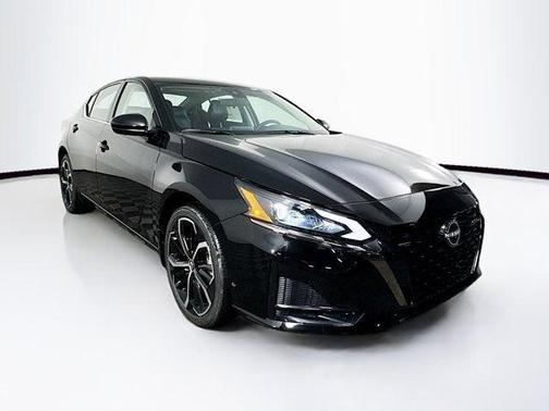 2025 Nissan Altima SR AWD