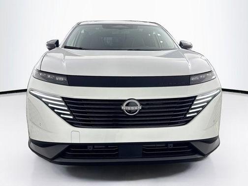 Everest White Pearl Tricoat 2026 Nissan Murano SL