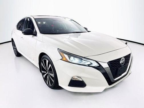 2020 Nissan Altima SR Intelligent AWD