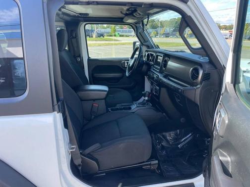 2020 Jeep Wrangler Unlimited Altitude 4x4 4dr SUV