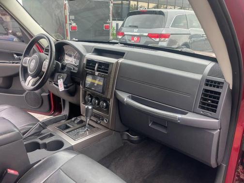 2012 Jeep Liberty Jet