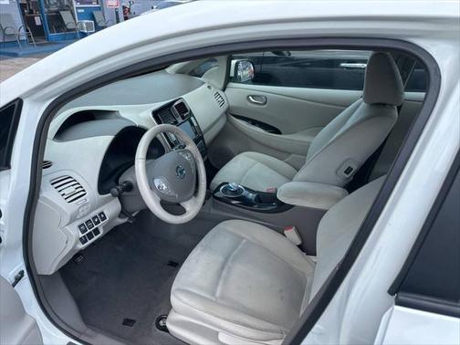 2013 Nissan Leaf SV