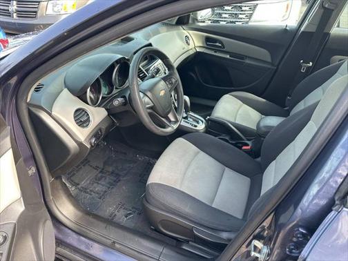 2013 Chevrolet Cruze LS