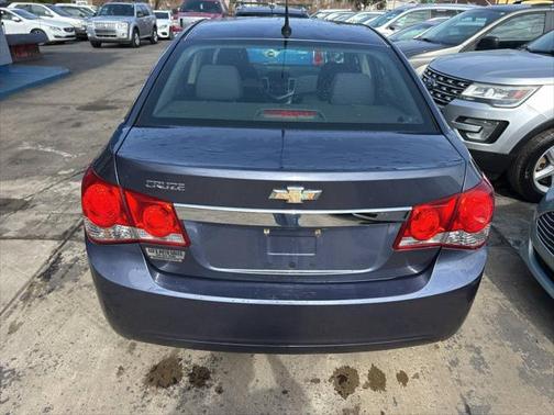2013 Chevrolet Cruze LS