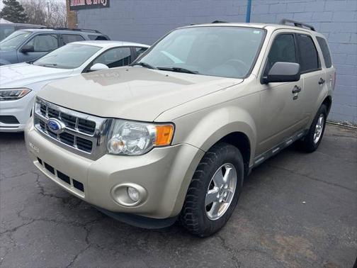 2011 Ford Escape XLT