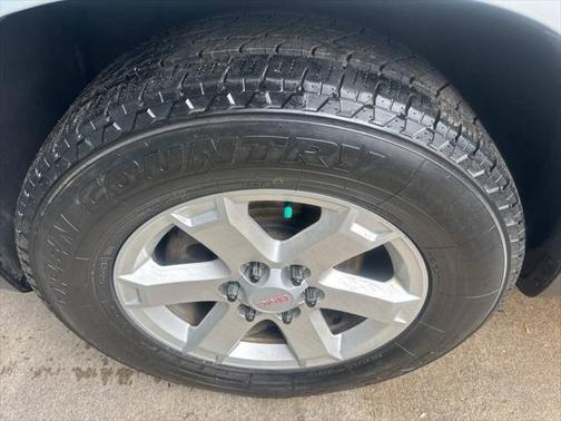 2016 GMC Acadia SLE-2