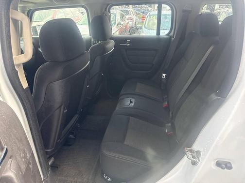 2008 Hummer H3 Base