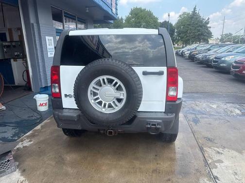 2008 Hummer H3 Base