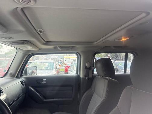 2008 Hummer H3 Base