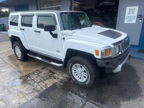 2008 Hummer H3 Base