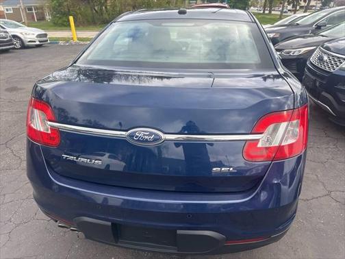 2012 Ford Taurus SEL