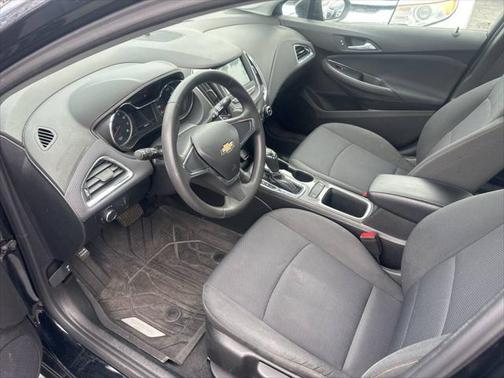 2019 Chevrolet Cruze LS